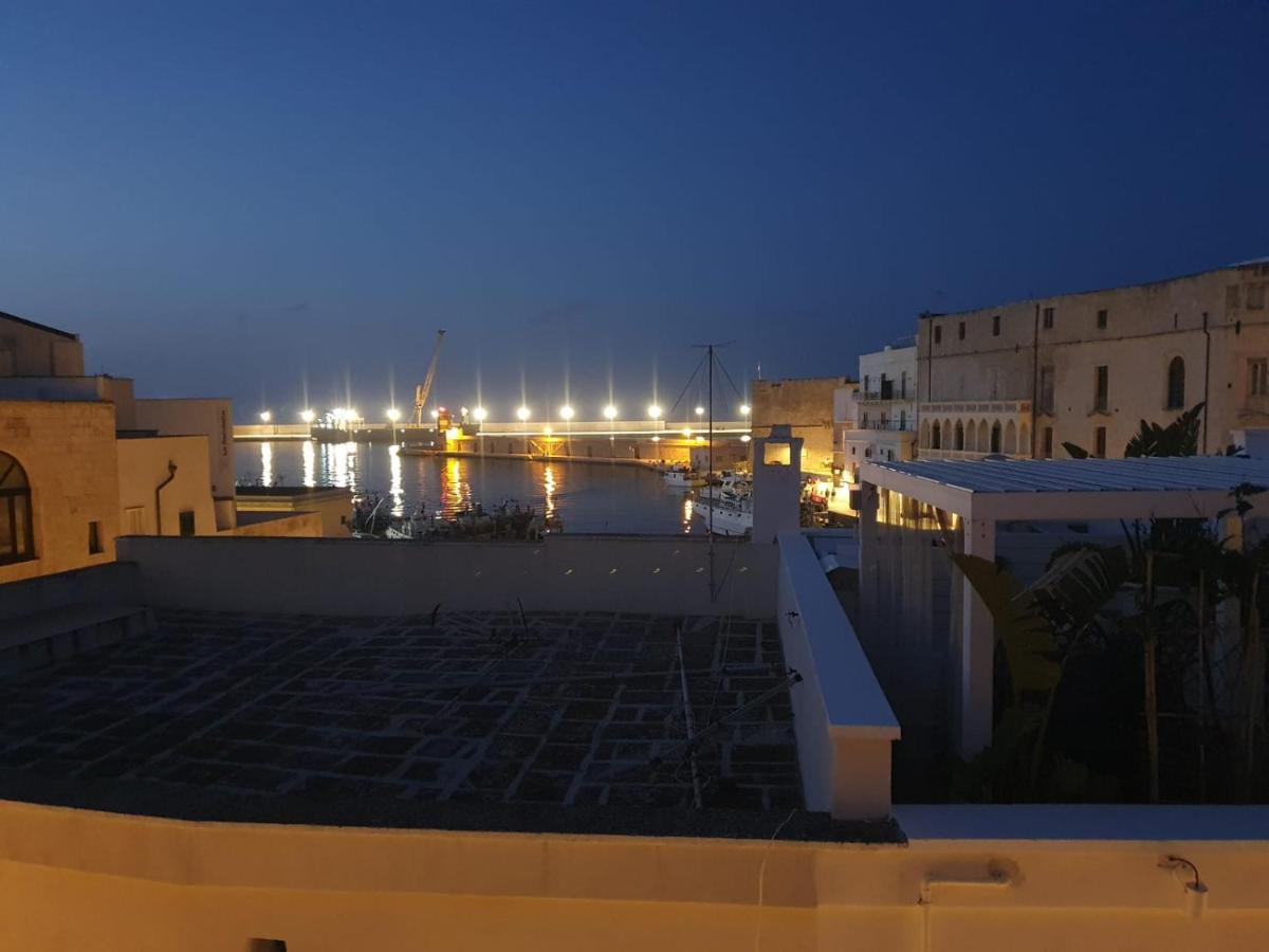 Palazzo Cacace Apartment Monopoli Bagian luar foto