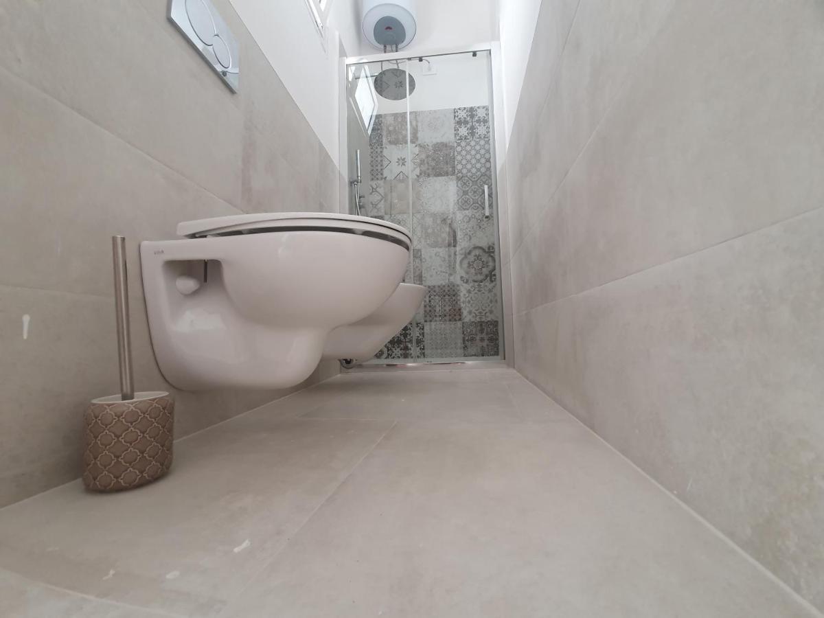 Palazzo Cacace Apartment Monopoli Bagian luar foto
